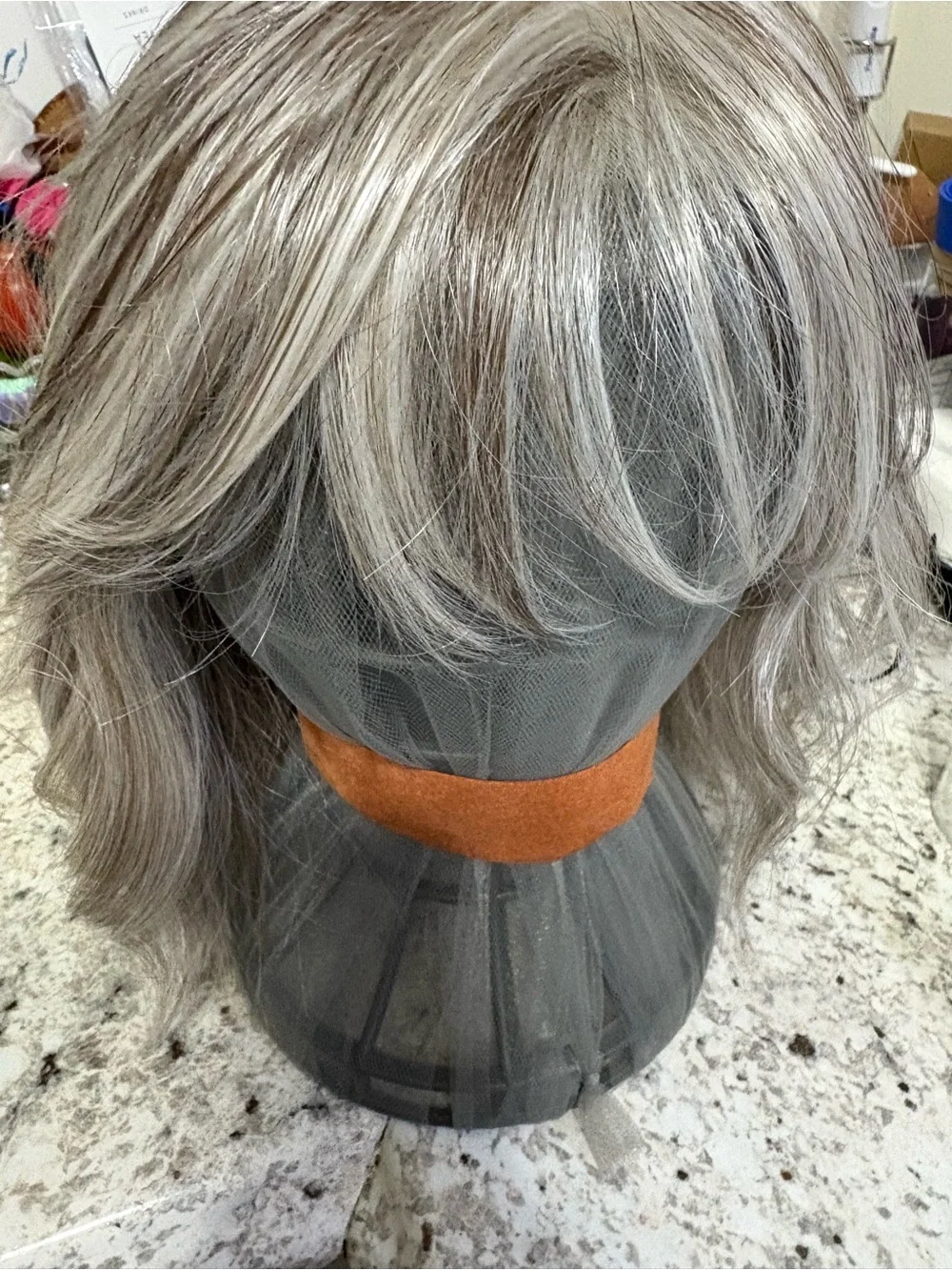 HOLLIE PETITE by Jon Renau - Oyster Light Grey Short Bob Wig - Picture 7 of 10